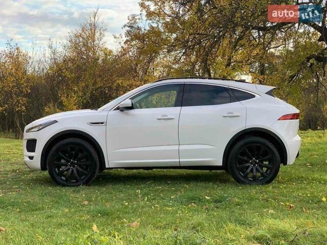 Белый Ягуар E-Pace, объемом двигателя 2 л и пробегом 27 тыс. км за 28000 $, фото 15 на Automoto.ua