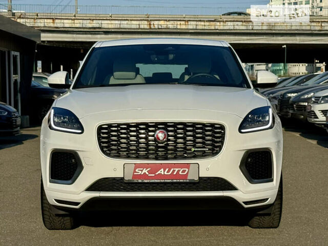 Белый Ягуар E-Pace, объемом двигателя 2 л и пробегом 6 тыс. км за 48500 $, фото 59 на Automoto.ua