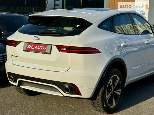 Білий Ягуар E-Pace, об'ємом двигуна 2 л та пробігом 6 тис. км за 48500 $, фото 71 на Automoto.ua