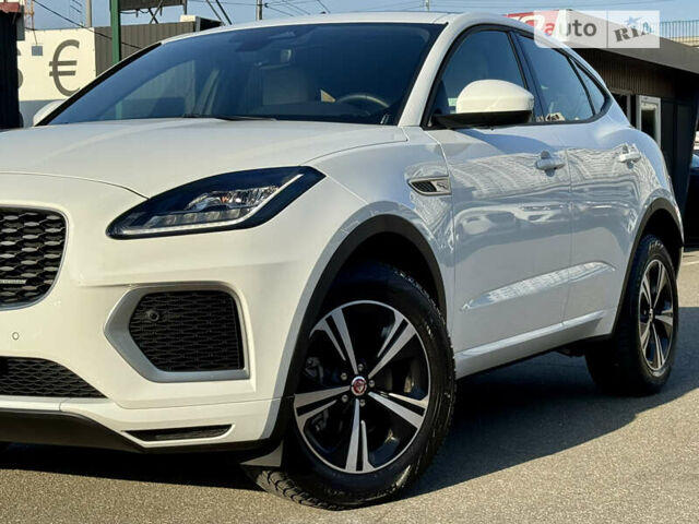 Белый Ягуар E-Pace, объемом двигателя 2 л и пробегом 6 тыс. км за 48800 $, фото 62 на Automoto.ua