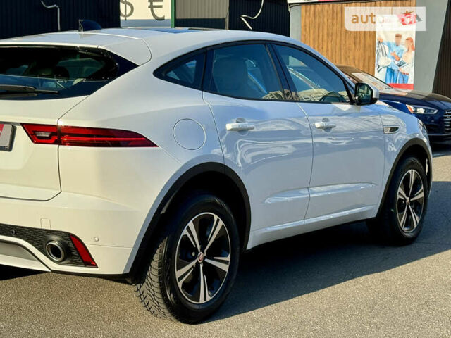 Белый Ягуар E-Pace, объемом двигателя 2 л и пробегом 6 тыс. км за 48500 $, фото 72 на Automoto.ua