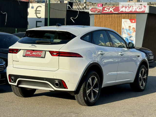 Белый Ягуар E-Pace, объемом двигателя 2 л и пробегом 6 тыс. км за 48500 $, фото 3 на Automoto.ua