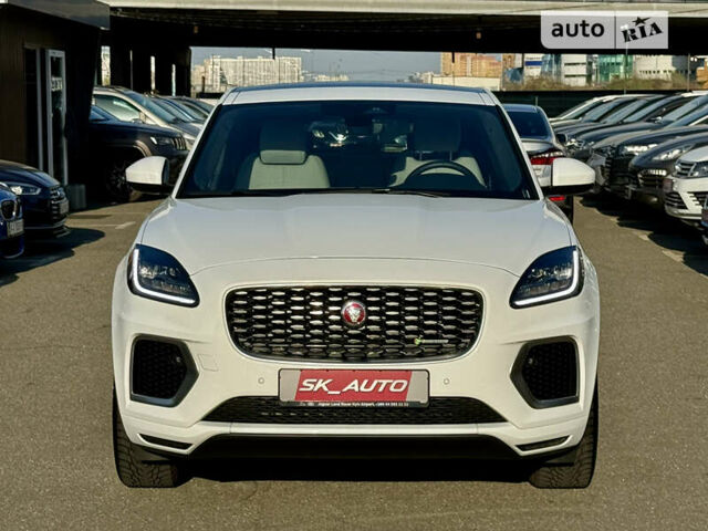 Білий Ягуар E-Pace, об'ємом двигуна 2 л та пробігом 6 тис. км за 48500 $, фото 1 на Automoto.ua