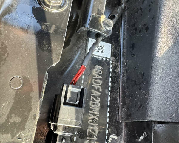 Чорний Ягуар E-Pace, об'ємом двигуна 2 л та пробігом 102 тис. км за 31500 $, фото 13 на Automoto.ua