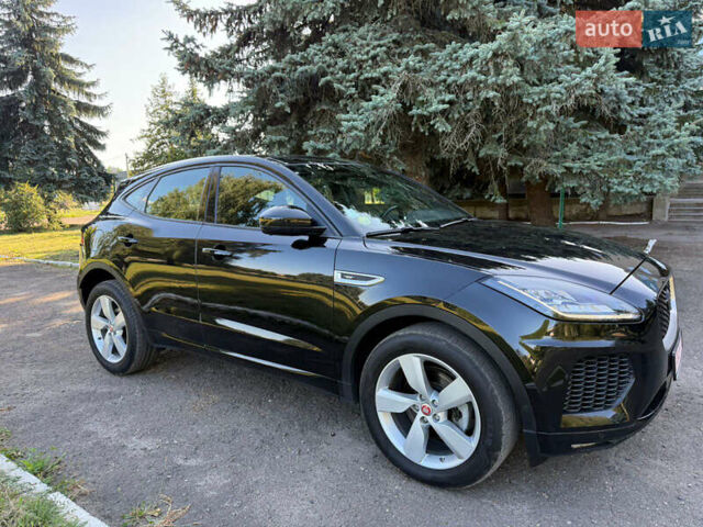 Черный Ягуар E-Pace, объемом двигателя 2 л и пробегом 233 тыс. км за 22300 $, фото 2 на Automoto.ua