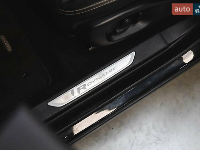 Черный Ягуар E-Pace, объемом двигателя 2 л и пробегом 233 тыс. км за 22300 $, фото 35 на Automoto.ua