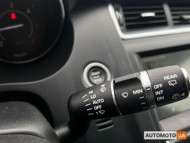 Ягуар E-Pace 2018 в Мукачеве на Automoto.ua Черный Ягуар E-Pace, объемом двигателя 2 л и пробегом 124 тыс. км за 33000 $, фото 14 на Automoto.ua