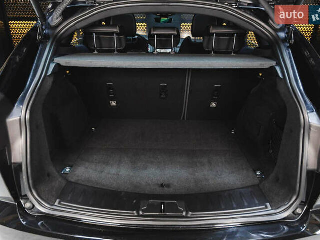 Черный Ягуар E-Pace, объемом двигателя 2 л и пробегом 233 тыс. км за 22300 $, фото 7 на Automoto.ua