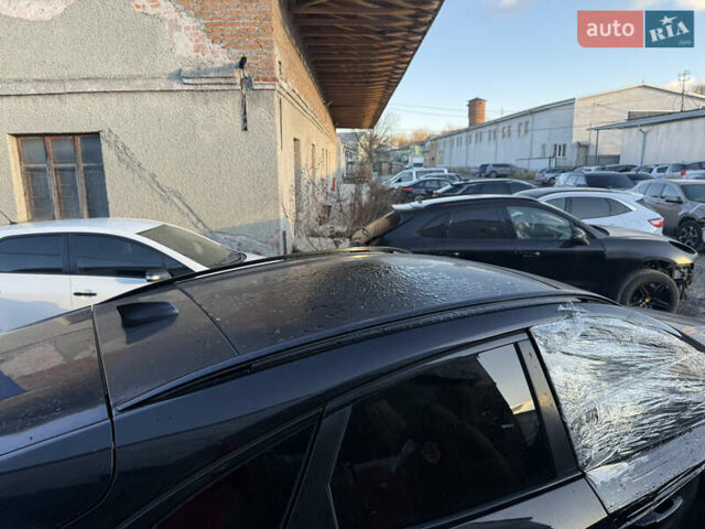 Черный Ягуар E-Pace, объемом двигателя 2 л и пробегом 18 тыс. км за 14300 $, фото 15 на Automoto.ua