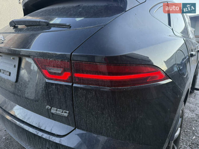 Черный Ягуар E-Pace, объемом двигателя 2 л и пробегом 18 тыс. км за 14300 $, фото 16 на Automoto.ua