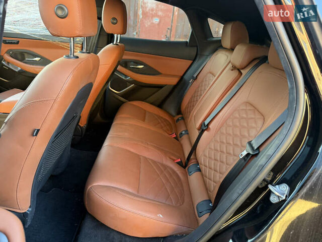 Черный Ягуар E-Pace, объемом двигателя 2 л и пробегом 18 тыс. км за 14300 $, фото 34 на Automoto.ua