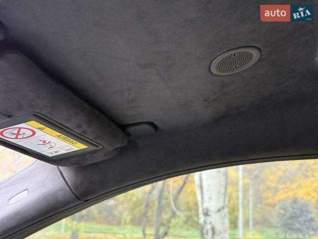 Черный Ягуар E-Pace, объемом двигателя 2 л и пробегом 38 тыс. км за 35500 $, фото 33 на Automoto.ua