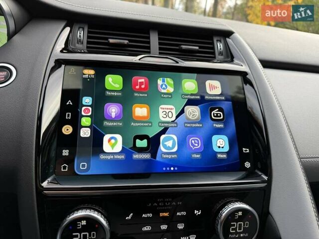 Черный Ягуар E-Pace, объемом двигателя 2 л и пробегом 38 тыс. км за 35500 $, фото 53 на Automoto.ua
