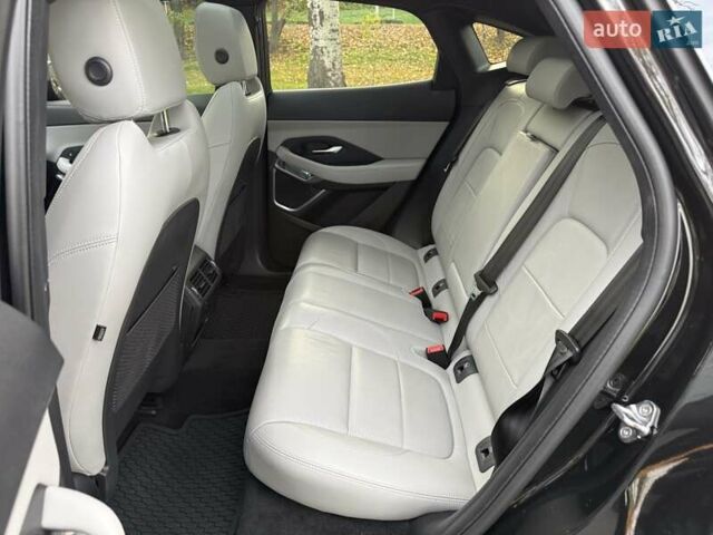 Черный Ягуар E-Pace, объемом двигателя 2 л и пробегом 38 тыс. км за 35500 $, фото 34 на Automoto.ua