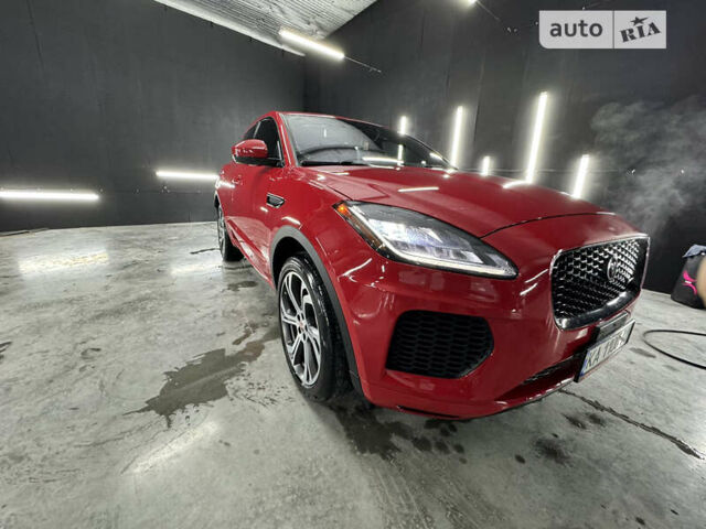 Красный Ягуар E-Pace, объемом двигателя 2 л и пробегом 42 тыс. км за 29800 $, фото 6 на Automoto.ua