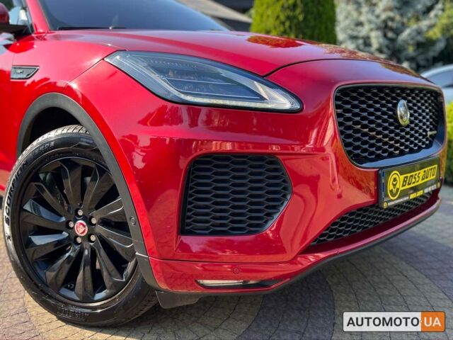 Красный Ягуар E-Pace, объемом двигателя 2 л и пробегом 136 тыс. км за 31900 $, фото 9 на Automoto.ua