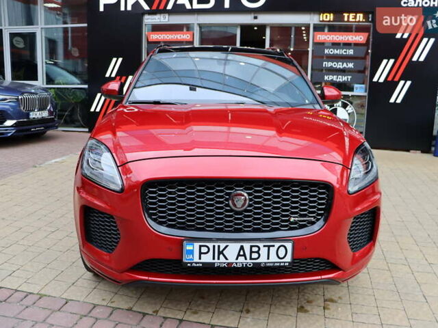 Красный Ягуар E-Pace, объемом двигателя 2 л и пробегом 141 тыс. км за 25900 $, фото 5 на Automoto.ua