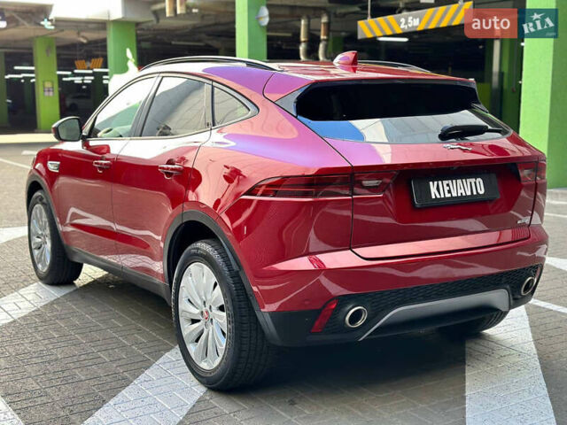 Червоний Ягуар E-Pace, об'ємом двигуна 2 л та пробігом 102 тис. км за 23000 $, фото 6 на Automoto.ua