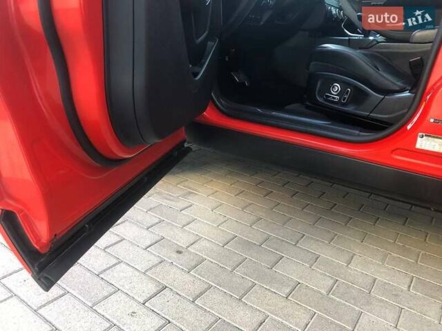 Червоний Ягуар E-Pace, об'ємом двигуна 2 л та пробігом 123 тис. км за 26300 $, фото 52 на Automoto.ua