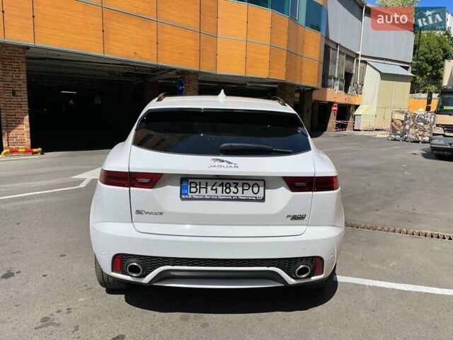 Ягуар E-Pace, объемом двигателя 2 л и пробегом 48 тыс. км за 24500 $, фото 3 на Automoto.ua