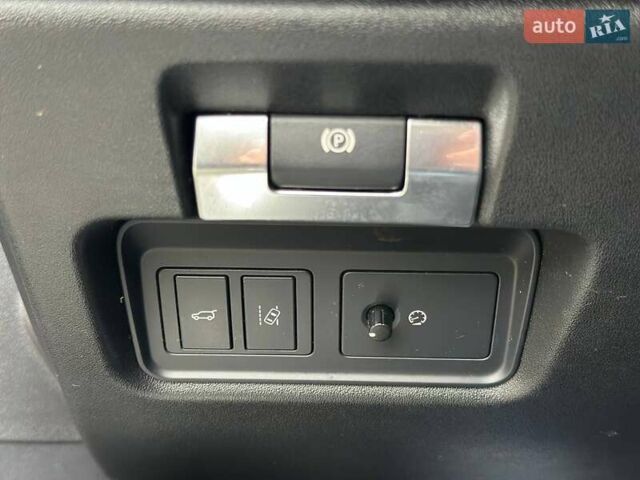 Ягуар E-Pace 2018 в Луцке на Automoto.ua Ягуар E-Pace, объемом двигателя 0 л и пробегом 142 тыс. км за 16200 $, фото 17 на Automoto.ua