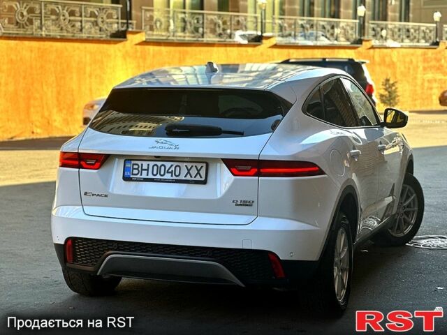 Ягуар E-Pace, объемом двигателя 2 л и пробегом 69 тыс. км за 25000 $, фото 1 на Automoto.ua