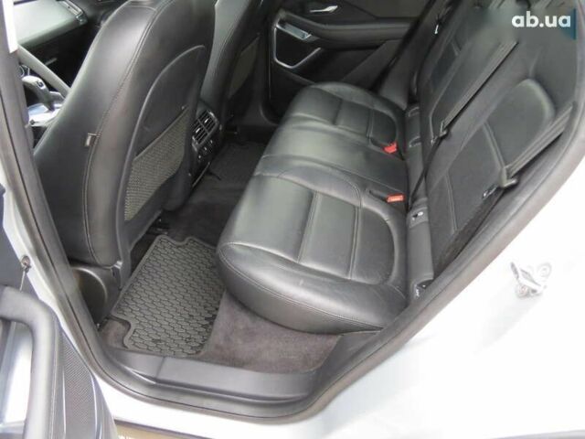 Ягуар E-Pace, объемом двигателя 2 л и пробегом 100 тыс. км за 21400 $, фото 12 на Automoto.ua