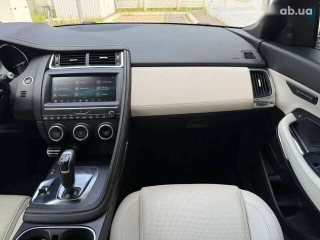 Ягуар E-Pace, объемом двигателя 2 л и пробегом 38 тыс. км за 23900 $, фото 26 на Automoto.ua