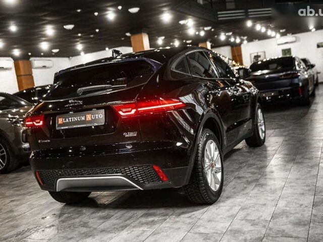 Ягуар E-Pace, объемом двигателя 2 л и пробегом 51 тыс. км за 31000 $, фото 5 на Automoto.ua