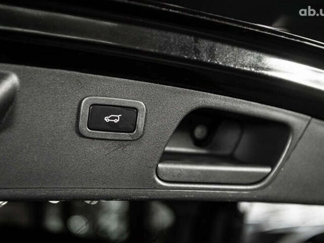 Ягуар E-Pace, объемом двигателя 2 л и пробегом 51 тыс. км за 31000 $, фото 11 на Automoto.ua