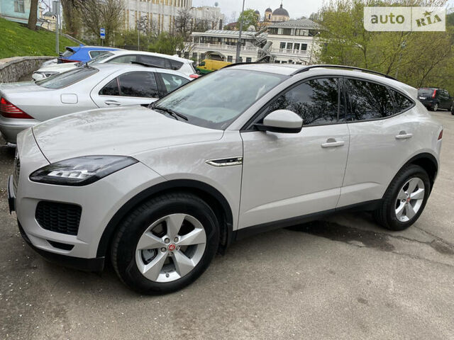 Серый Ягуар E-Pace, объемом двигателя 2 л и пробегом 31 тыс. км за 27500 $, фото 3 на Automoto.ua