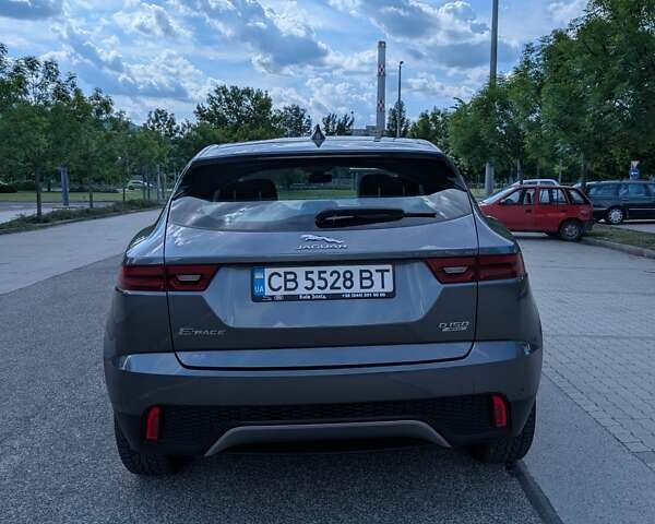 Серый Ягуар E-Pace, объемом двигателя 2 л и пробегом 90 тыс. км за 25000 $, фото 7 на Automoto.ua