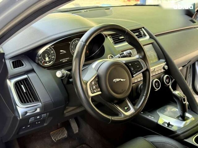 Сірий Ягуар E-Pace, об'ємом двигуна 2 л та пробігом 100 тис. км за 21900 $, фото 22 на Automoto.ua