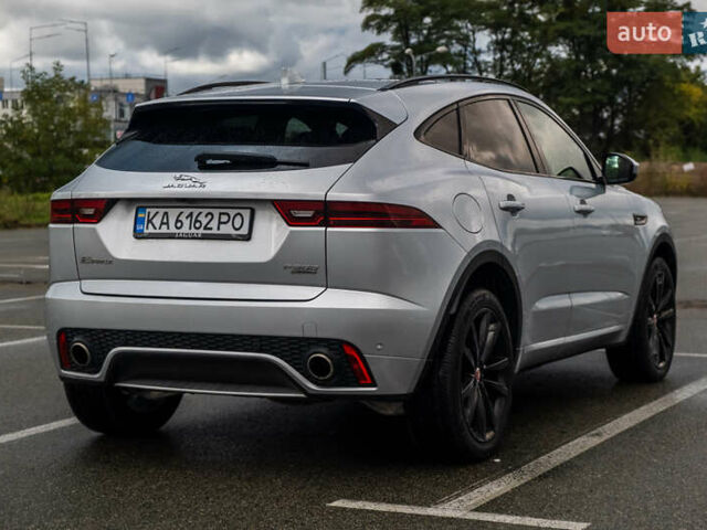 Серый Ягуар E-Pace, объемом двигателя 2 л и пробегом 110 тыс. км за 28500 $, фото 7 на Automoto.ua