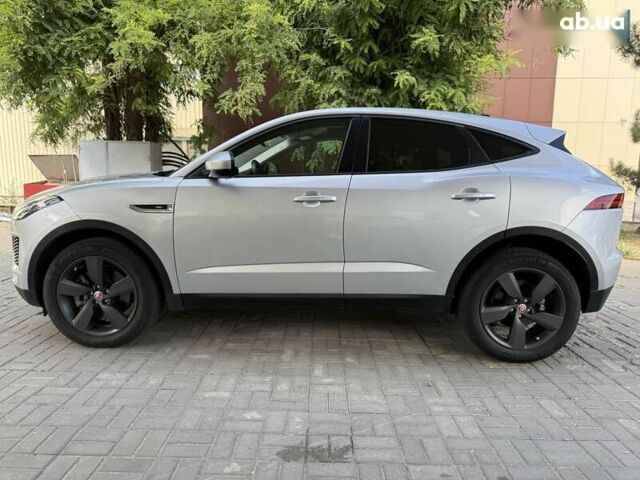 Сірий Ягуар E-Pace, об'ємом двигуна 2 л та пробігом 100 тис. км за 21900 $, фото 18 на Automoto.ua