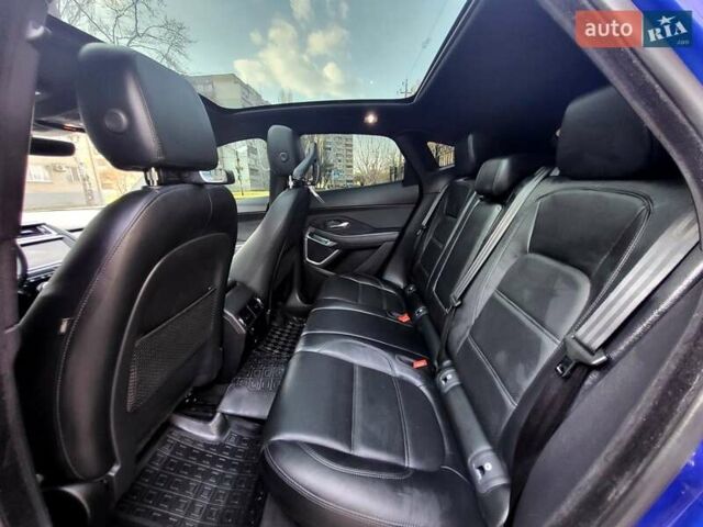 Синий Ягуар E-Pace, объемом двигателя 2 л и пробегом 55 тыс. км за 25500 $, фото 13 на Automoto.ua