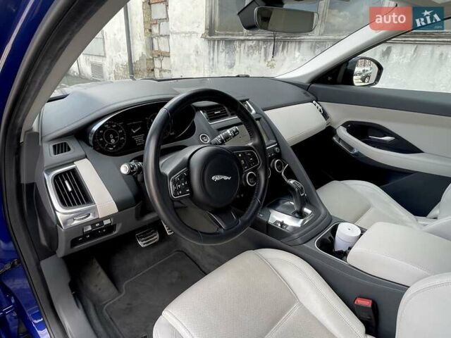 Синий Ягуар E-Pace, объемом двигателя 2 л и пробегом 45 тыс. км за 31999 $, фото 11 на Automoto.ua