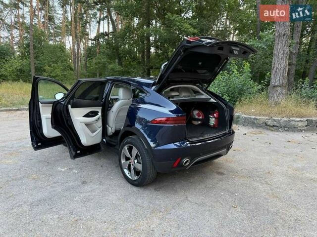 Синій Ягуар E-Pace, об'ємом двигуна 2 л та пробігом 65 тис. км за 36990 $, фото 4 на Automoto.ua