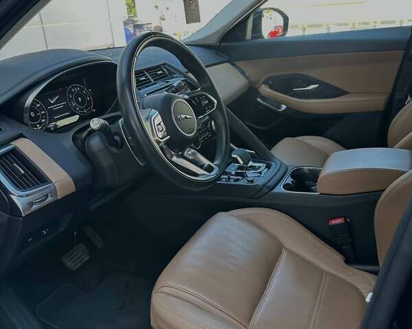 Синий Ягуар E-Pace, объемом двигателя 2 л и пробегом 44 тыс. км за 34900 $, фото 17 на Automoto.ua