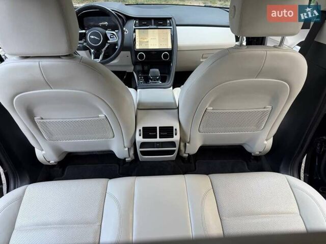 Синій Ягуар E-Pace, об'ємом двигуна 2 л та пробігом 65 тис. км за 36990 $, фото 43 на Automoto.ua