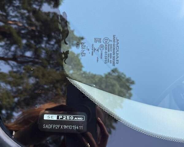 Синій Ягуар E-Pace, об'ємом двигуна 2 л та пробігом 65 тис. км за 36990 $, фото 11 на Automoto.ua