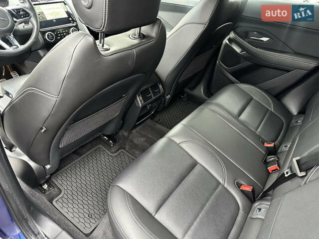 Синий Ягуар E-Pace, объемом двигателя 2 л и пробегом 21 тыс. км за 47700 $, фото 15 на Automoto.ua