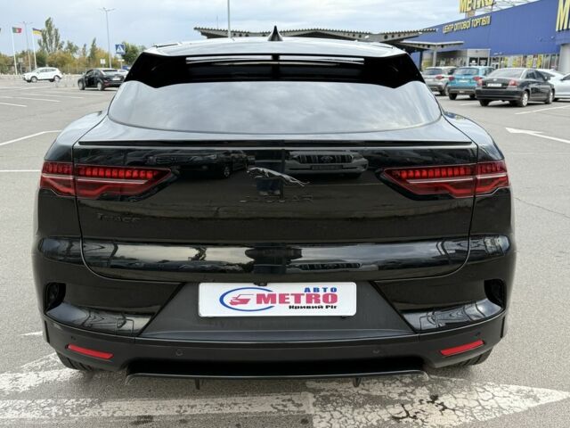 Ягуар Е-Тайп 2020 в Кривом Роге на Automoto.ua Черный Ягуар Е-Тайп, объемом двигателя 0 л и пробегом 149 тыс. км за 22500 $, фото 4 на Automoto.ua