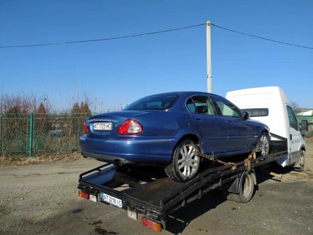 Синій Ягуар E-Type, об'ємом двигуна 2.5 л та пробігом 250 тис. км за 2000 $, фото 5 на Automoto.ua