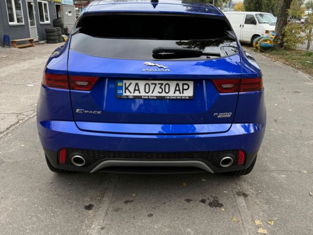 Синий Ягуар Е-Тайп, объемом двигателя 2 л и пробегом 59 тыс. км за 26000 $, фото 4 на Automoto.ua