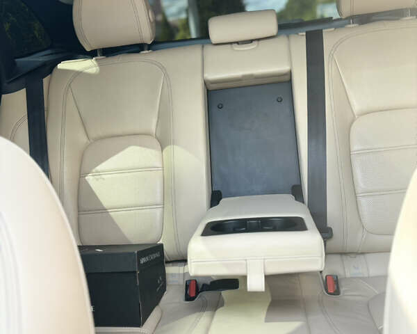 Білий Ягуар Ф-Пейс, об'ємом двигуна 2 л та пробігом 199 тис. км за 22900 $, фото 56 на Automoto.ua