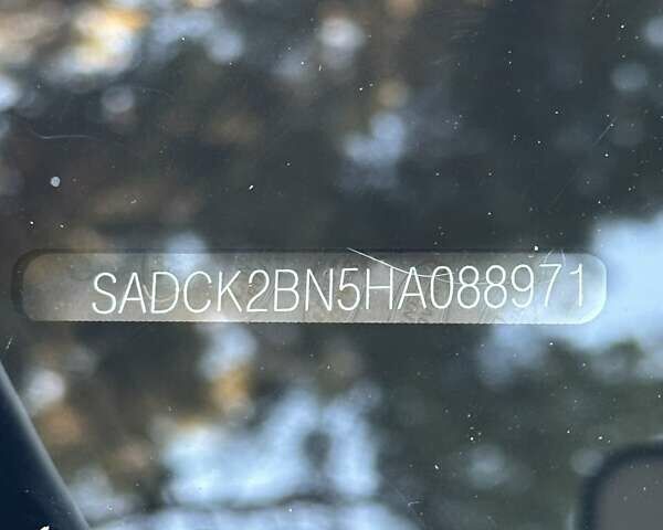 Білий Ягуар Ф-Пейс, об'ємом двигуна 2 л та пробігом 155 тис. км за 17999 $, фото 48 на Automoto.ua
