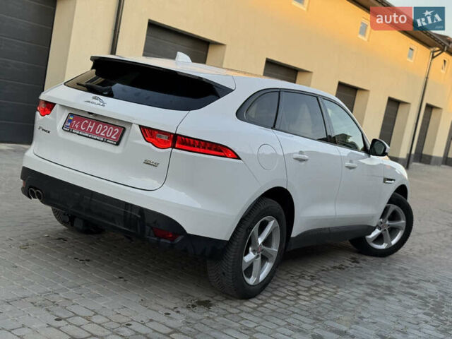 Білий Ягуар Ф-Пейс, об'ємом двигуна 2 л та пробігом 209 тис. км за 17900 $, фото 17 на Automoto.ua