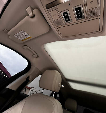 Белый Ягуар Ф-Пейс, объемом двигателя 3 л и пробегом 153 тыс. км за 20500 $, фото 18 на Automoto.ua