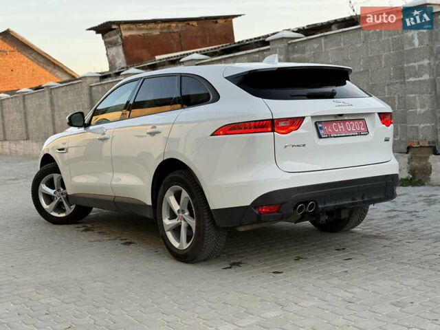 Білий Ягуар Ф-Пейс, об'ємом двигуна 2 л та пробігом 209 тис. км за 17900 $, фото 24 на Automoto.ua